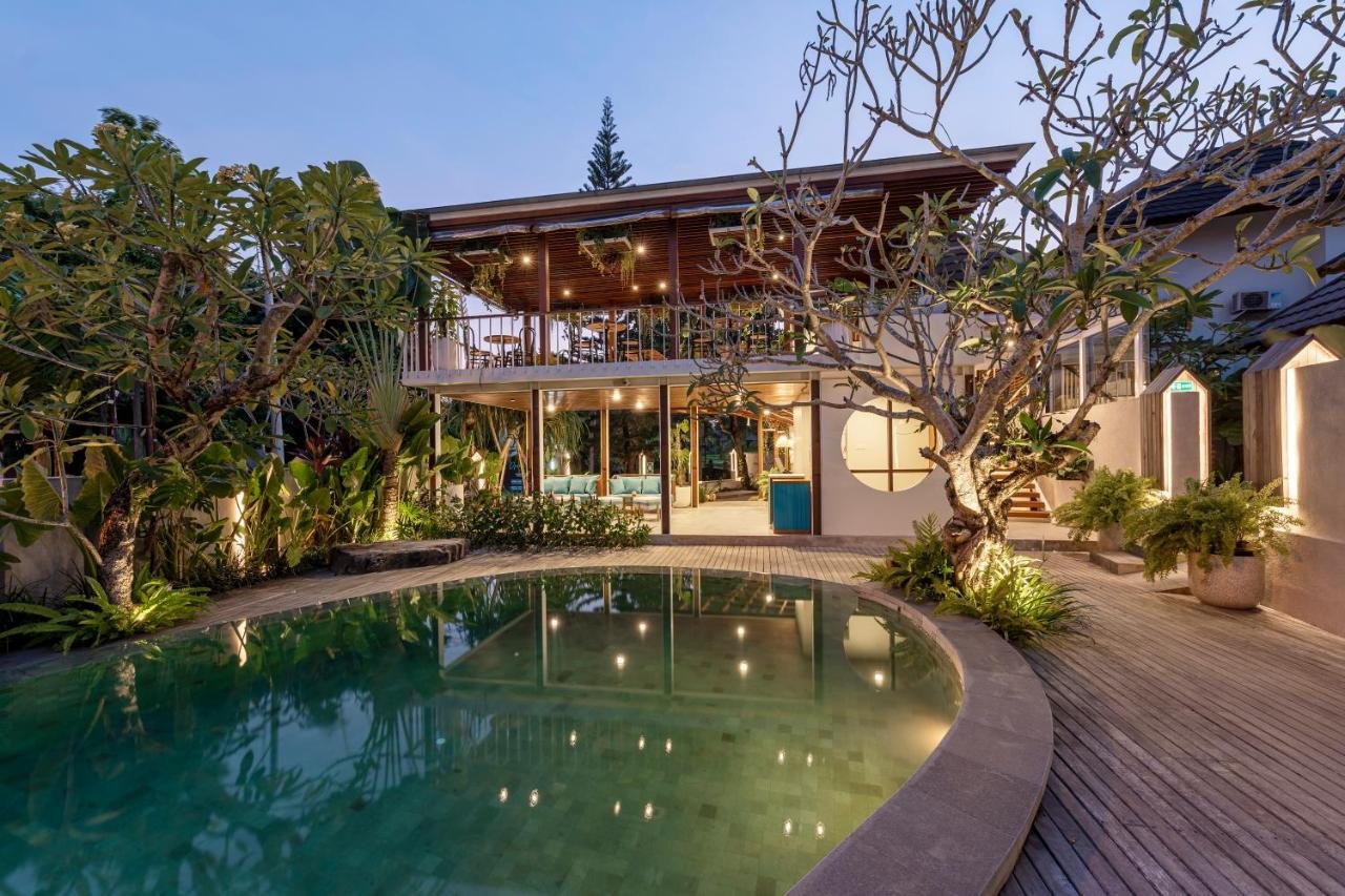 Gallery image of this property