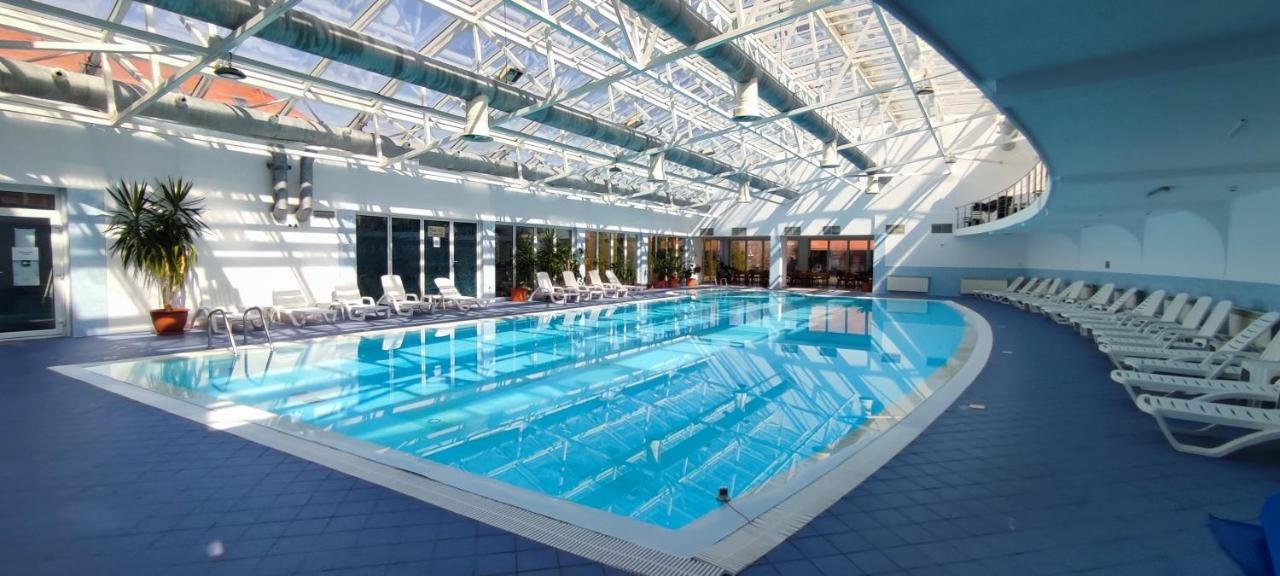 Gallery image of this property
