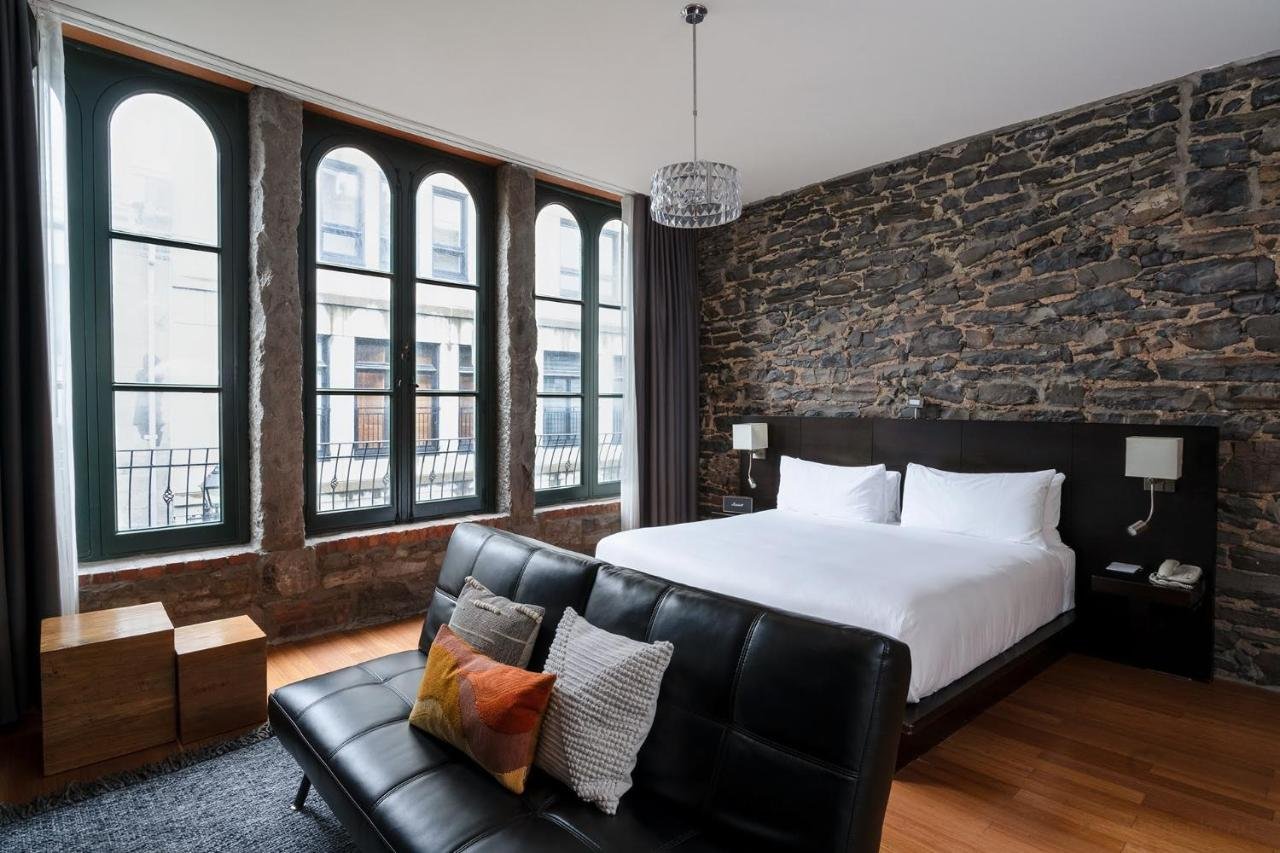 Gallery image of this property