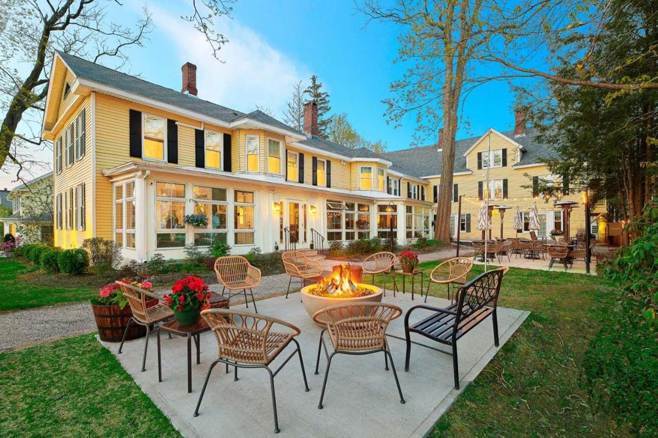 Gallery image of this property
