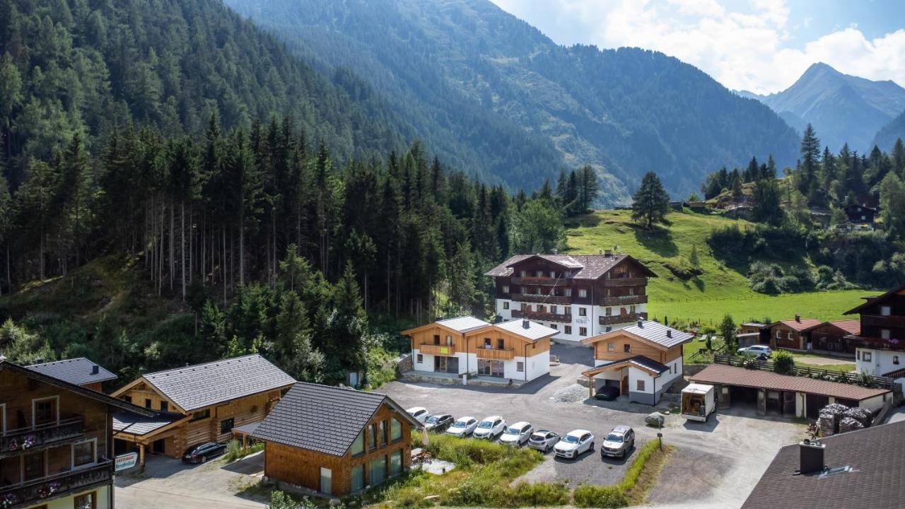 Gallery image of this property