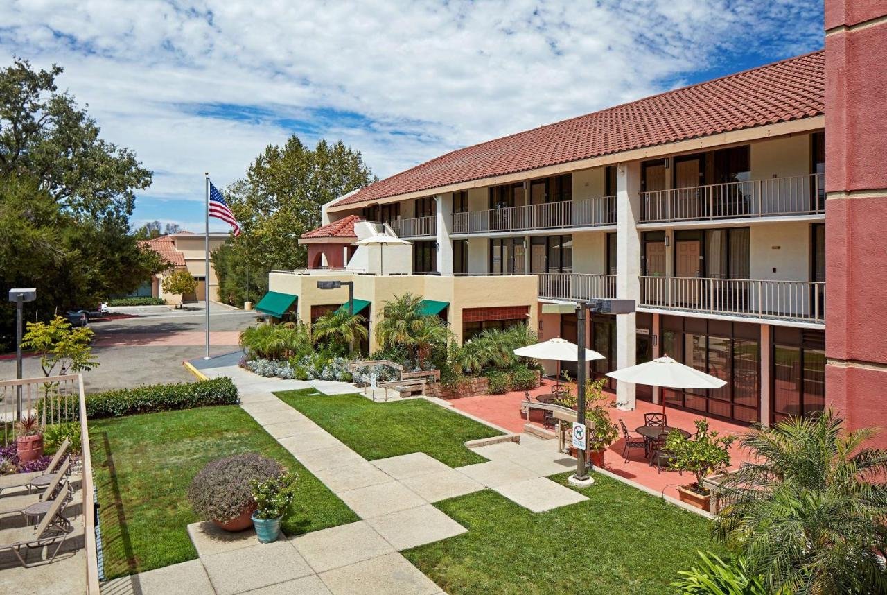 Gallery image of this property