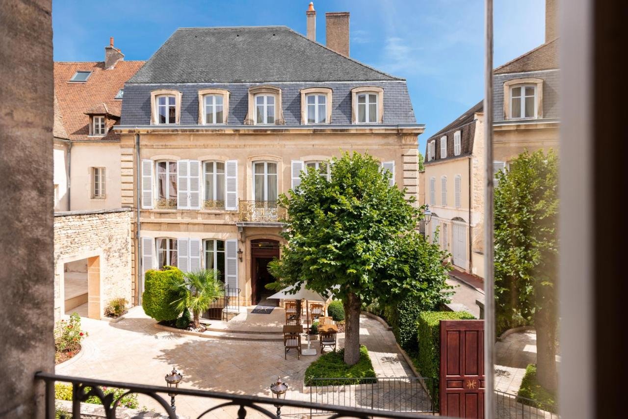 Gallery image of this property
