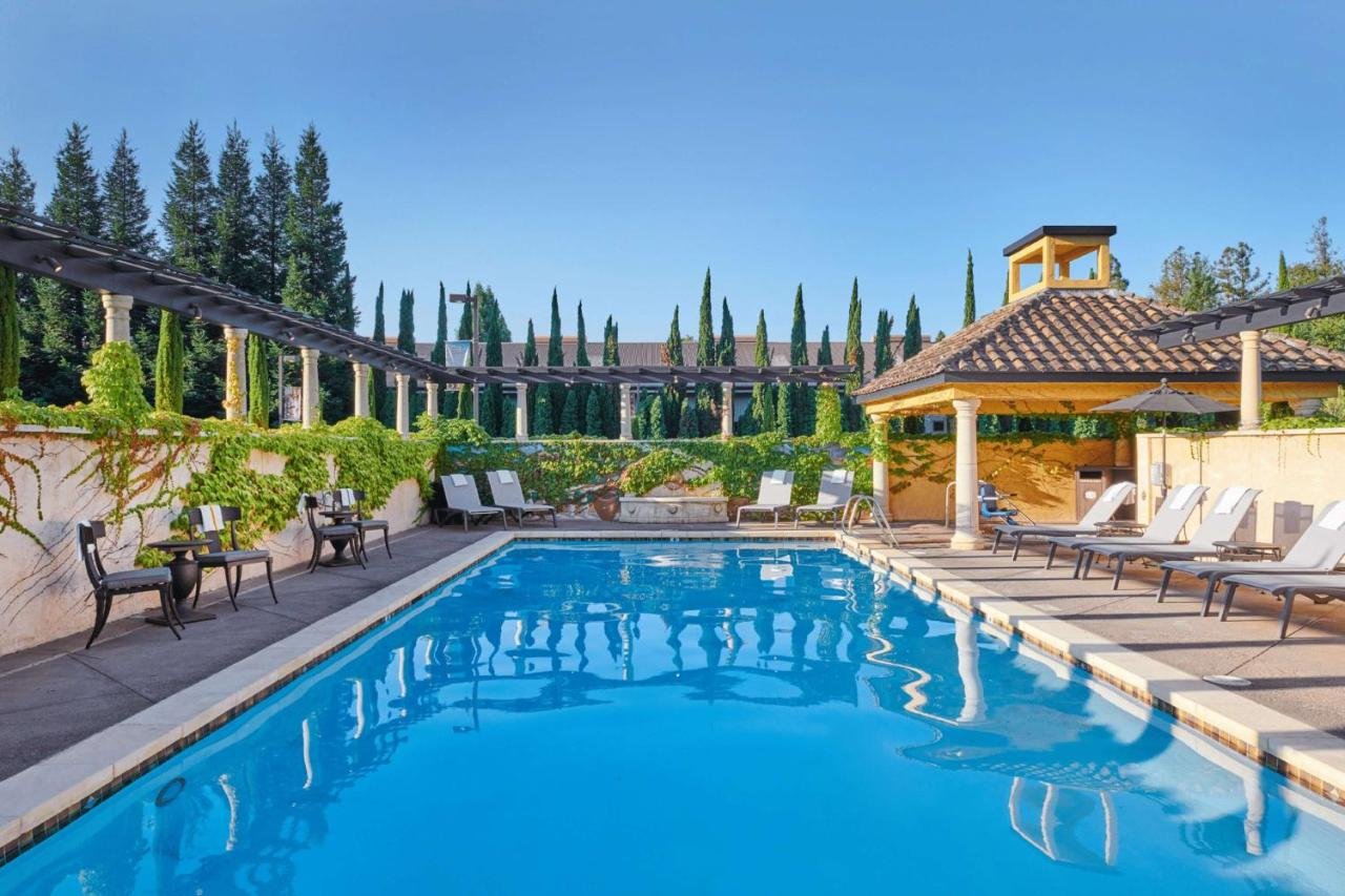 Gallery image of this property