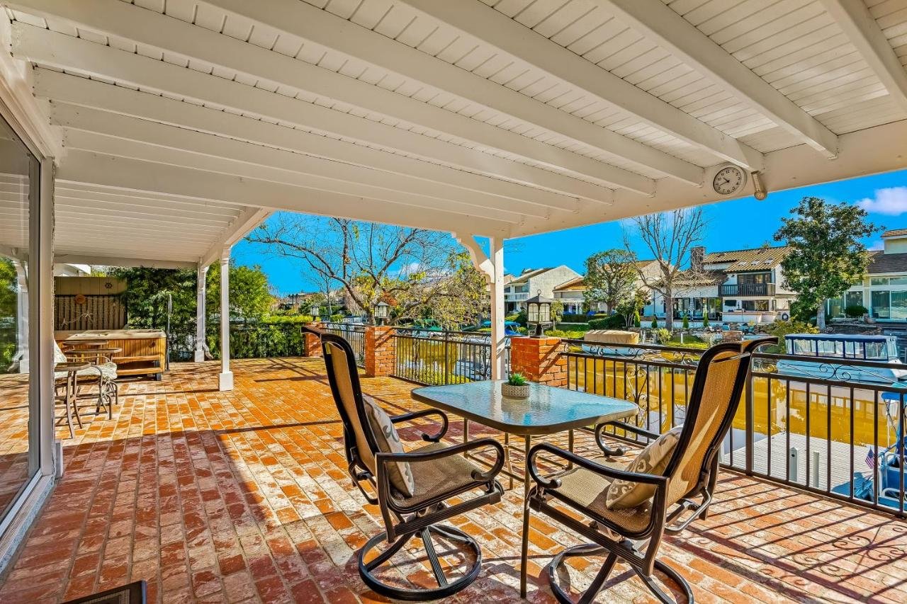 Gallery image of this property