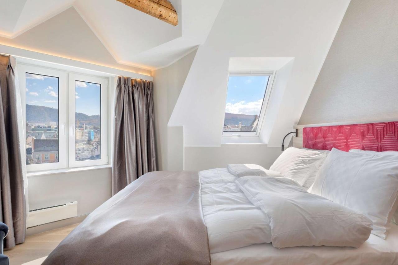 Gallery image of this property