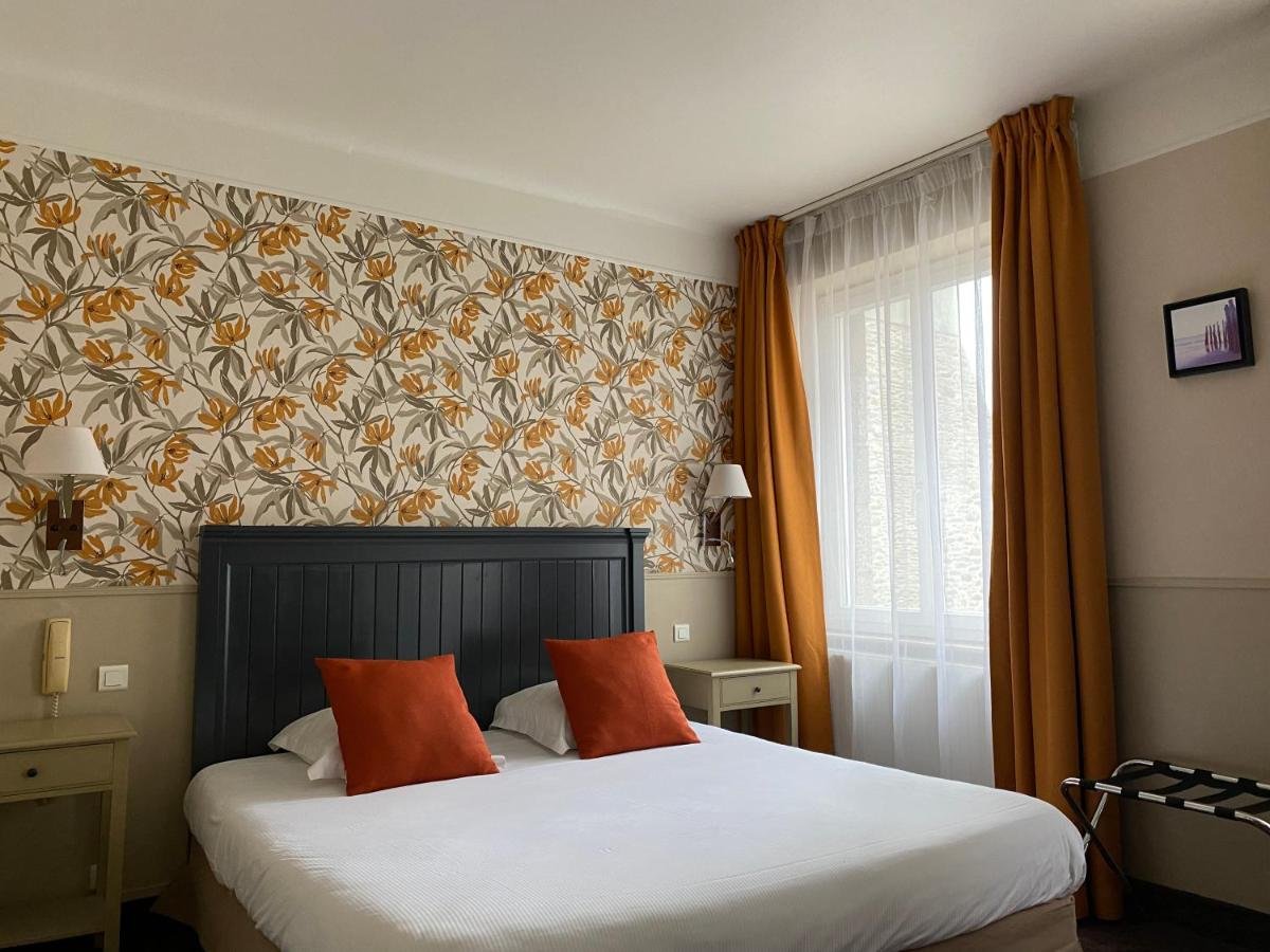 Gallery image of this property