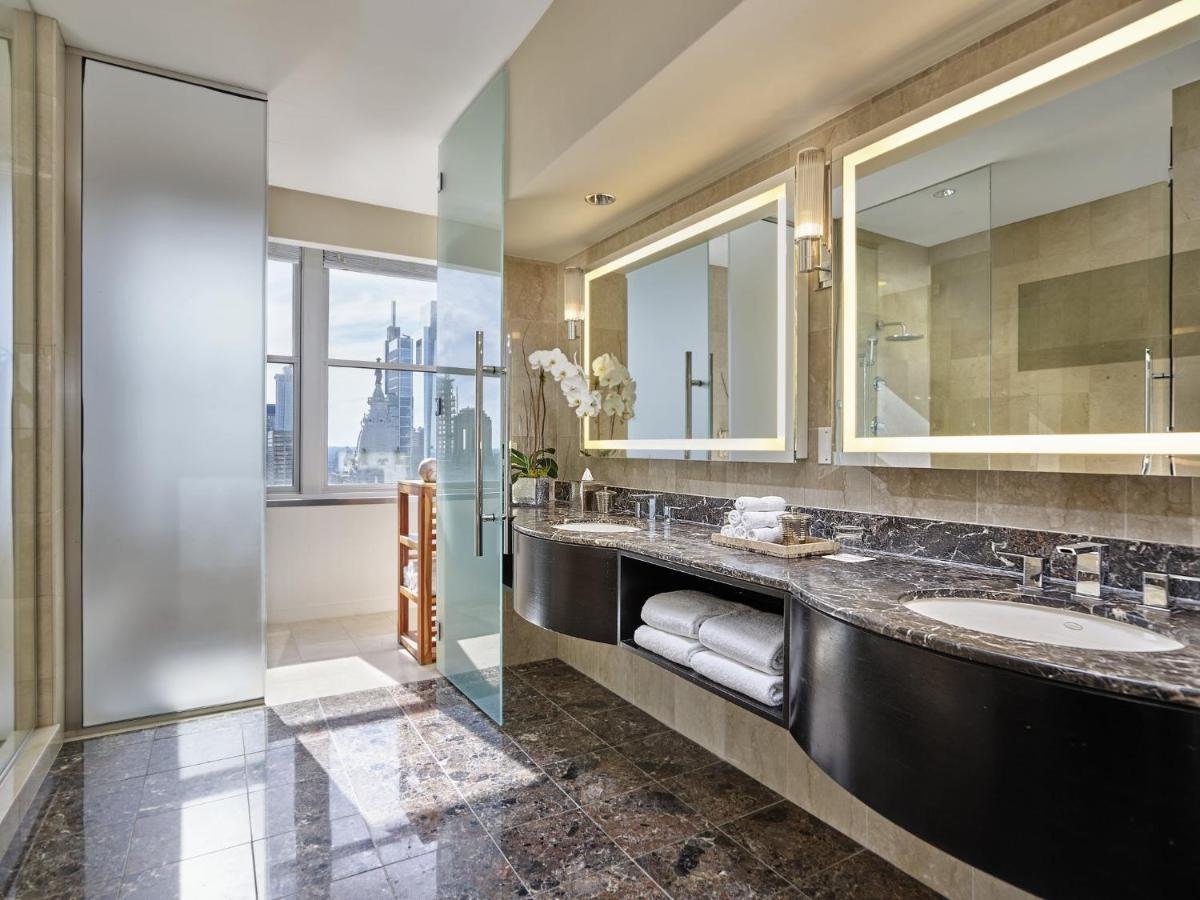 Gallery image of this property