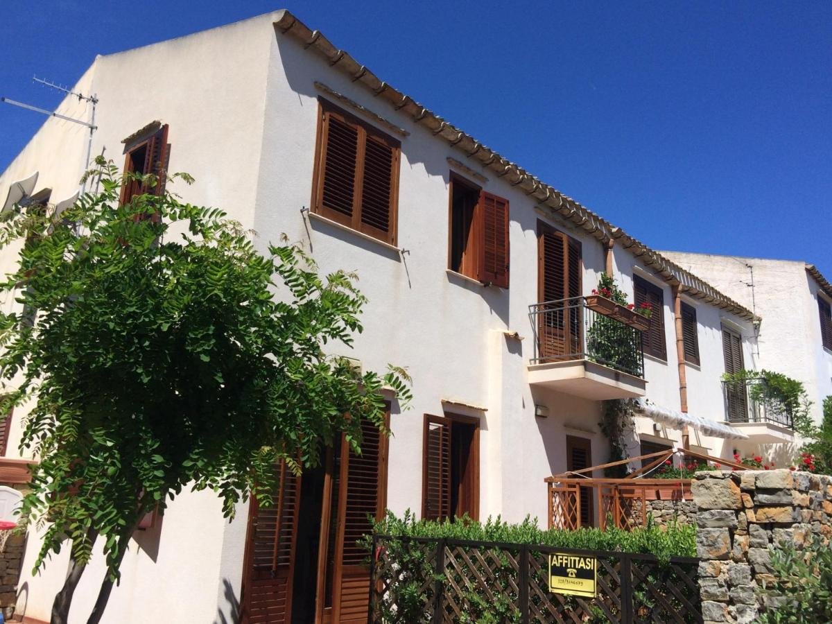 Gallery image of this property