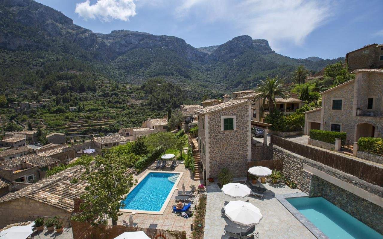 Gallery image of this property