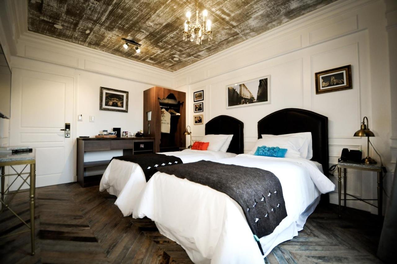 Gallery image of this property