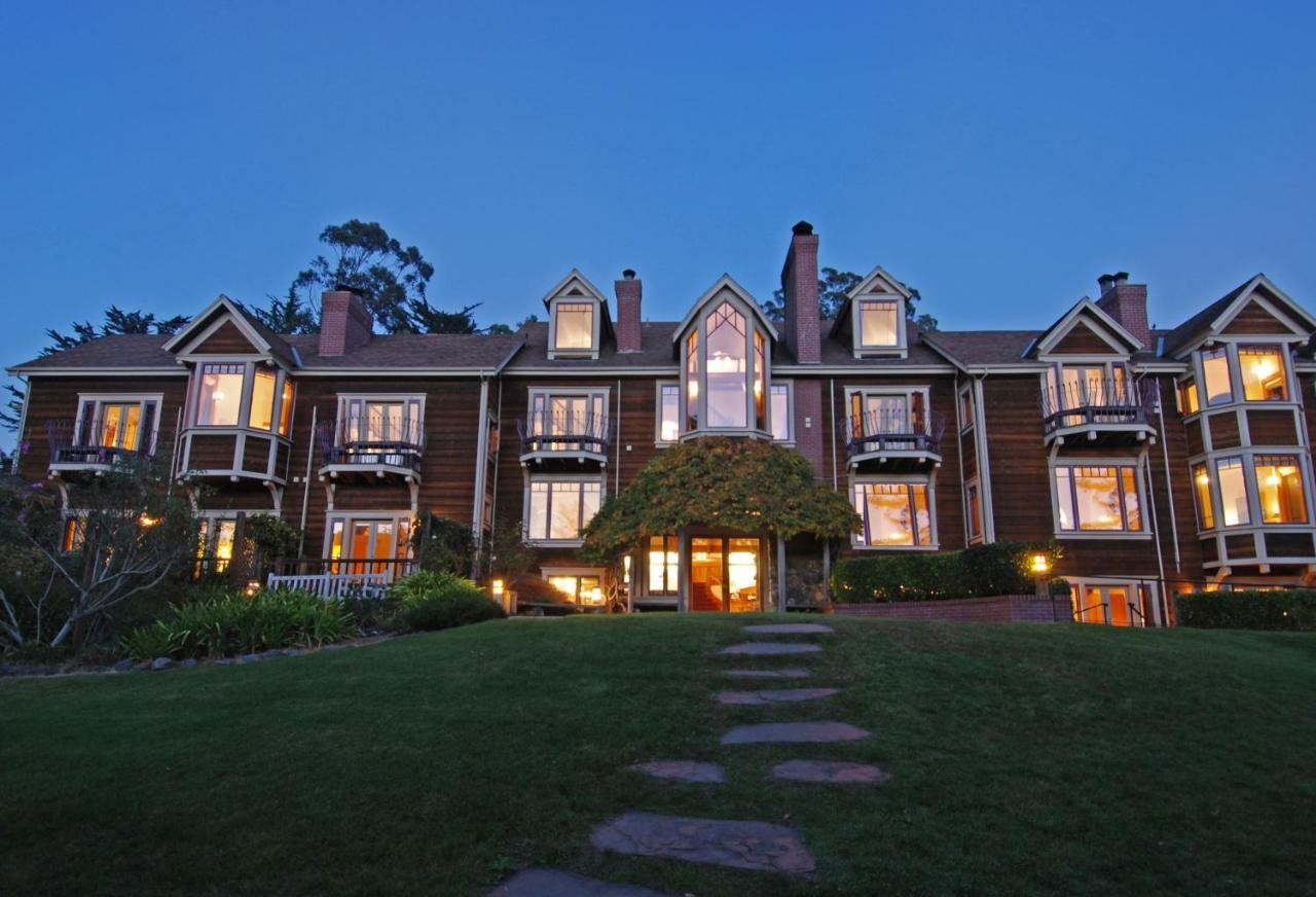 Gallery image of this property