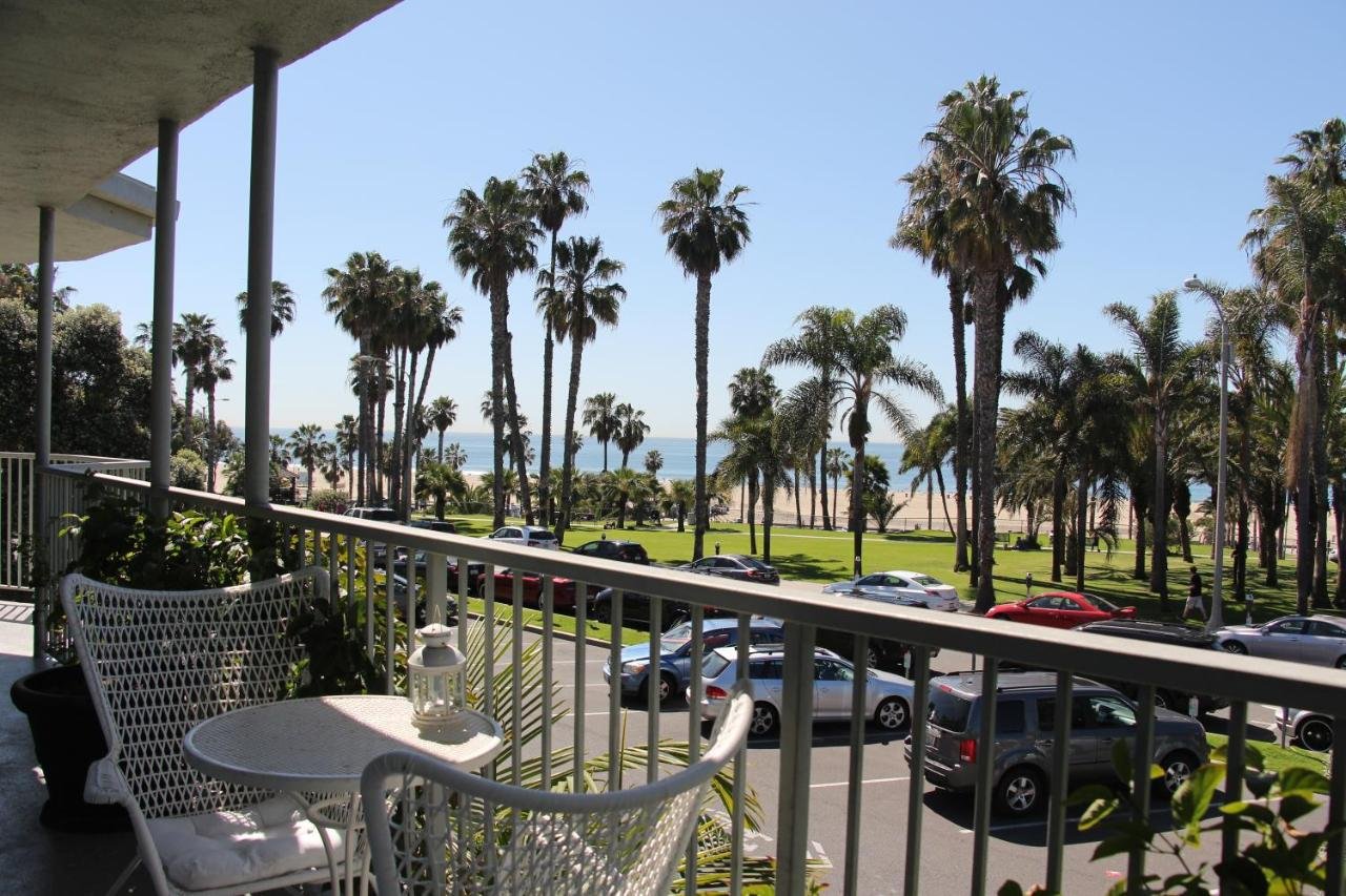 Gallery image of this property
