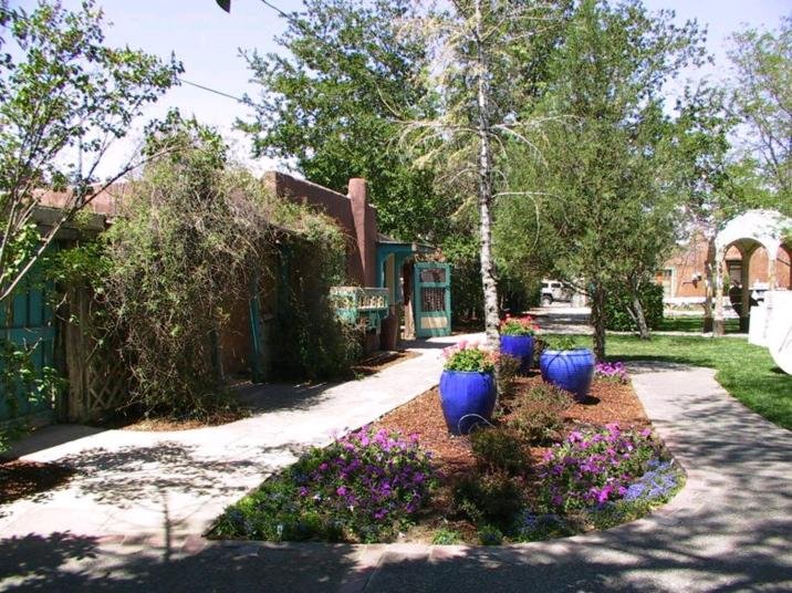 Gallery image of this property