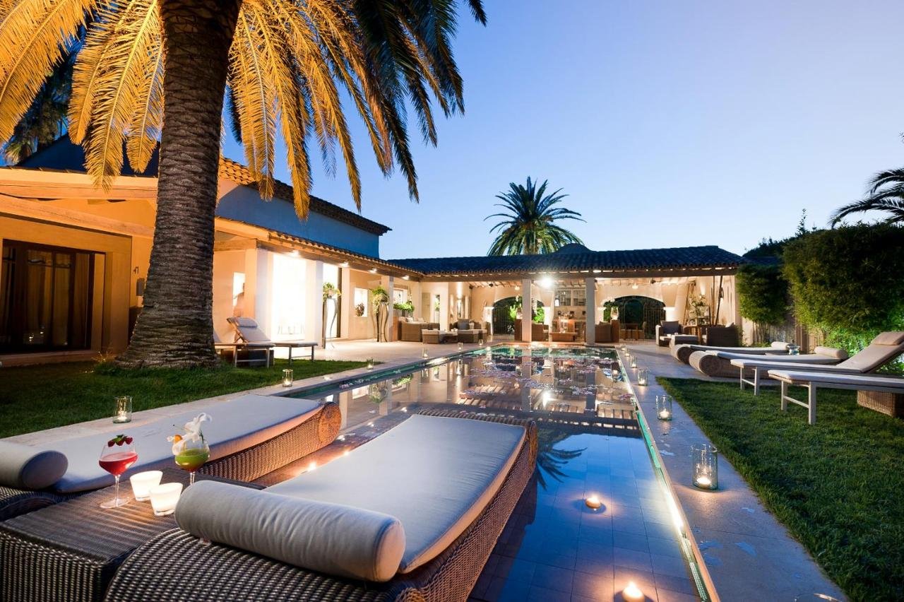 Gallery image of this property