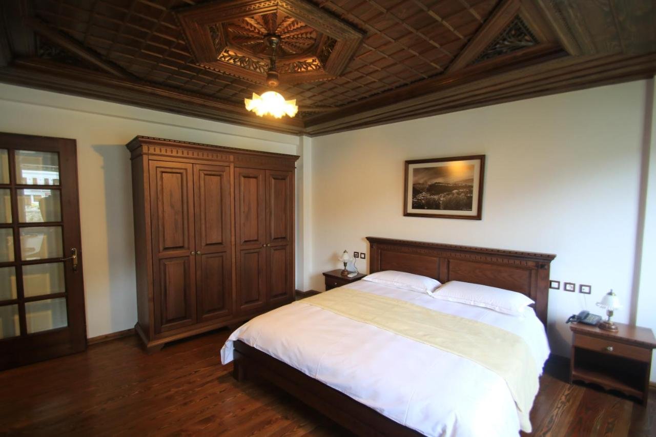 Gallery image of this property