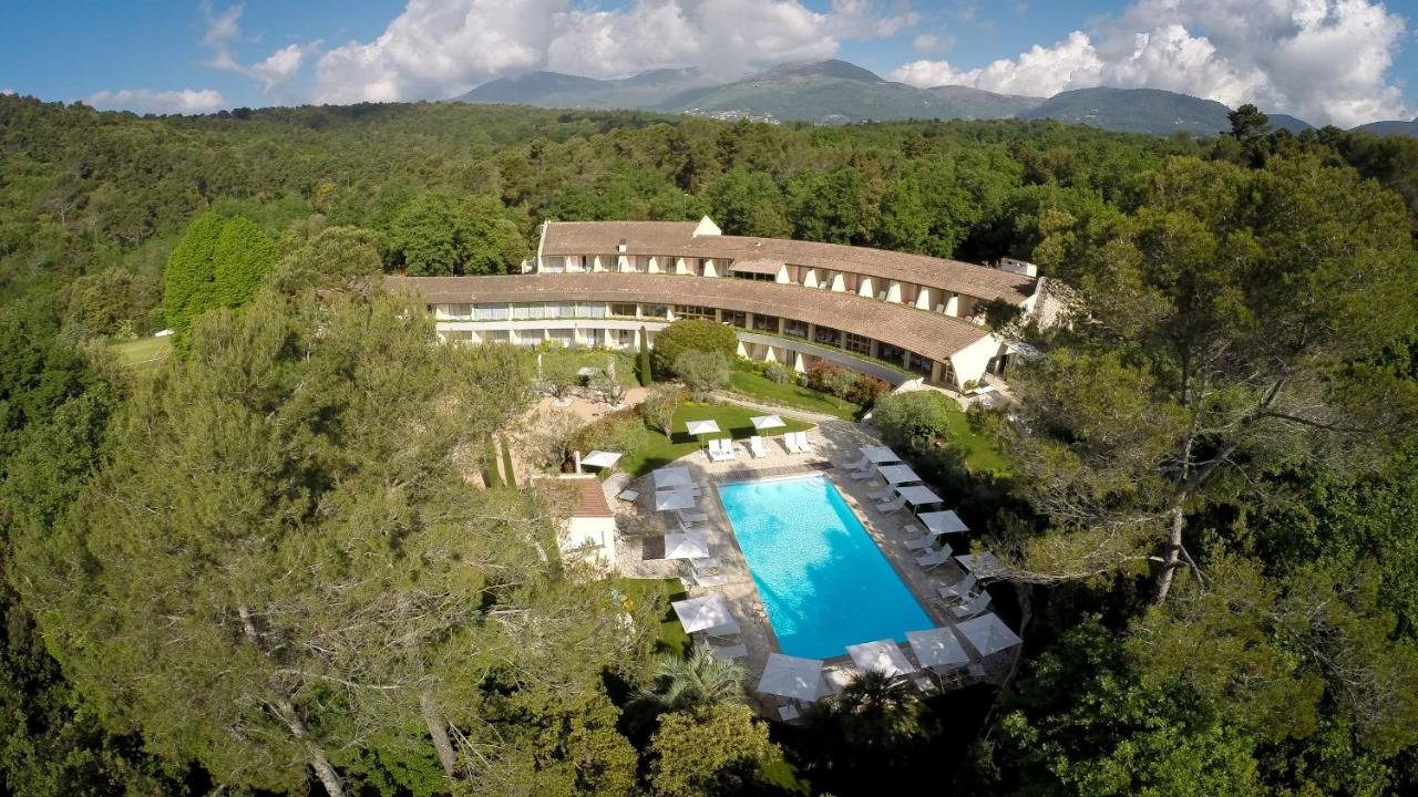 Gallery image of this property