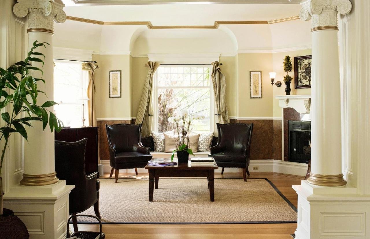 Gallery image of this property